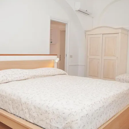 La Corte Di Lisa Bed & Breakfast Pisa