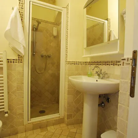 La Corte Di Lisa - Self Check In Πίζα