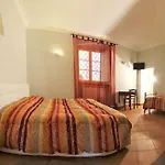 La Corte Di Lisa Frühstückspension 4*
