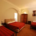 La Corte Di Lisa 4* Pisa