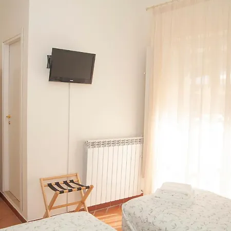 Bed & Breakfast La Corte Di Lisa - Self Check In 3*